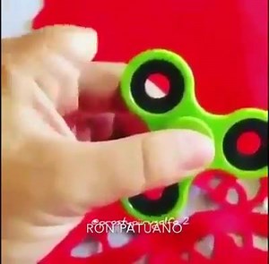 364K views · 1.7K reactions | Saddest fidget spinner video 2k17 | Wut da hek | Facebook
