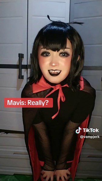 Mavis and Johnny: Age Reveal in Hotel Transylvania