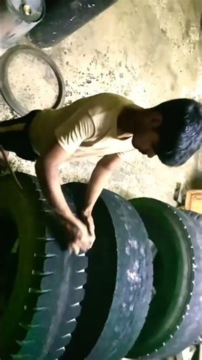 Tyre cleaning process # #Clean #shortvideo