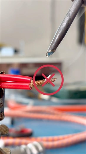 Why Only 2% People know this technique of soldering #shorts #tips #tricks #soldering