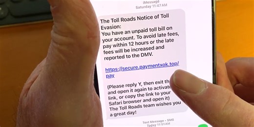 What the Tech: New text scam targeting iPhone users