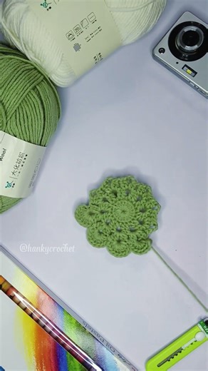 Wow, this vintage coaster can be self-assembled in just a few seconds! #crochet #knitting