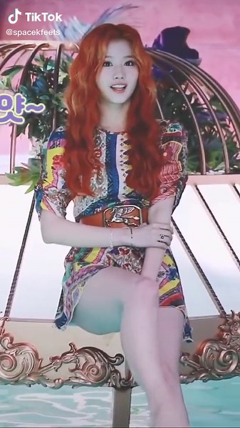 #kfeets #spacecat #feet #cute #kpop #twice #sana #once #feetcare #fyp