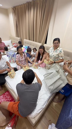 1.5M views · 4.4K reactions | This is your sign to do this kind of exchange gift with friends sobrang saya! | Teacher Jamaica | Facebook