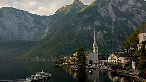 Enter Hallstatt, Austria, a small town in the Alps, and its replica in southern China in 360 video. Explore the towns’ more-than-similar architectural features. | Video From The New York Times