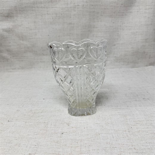 Vintage Fifth Avenue Full Lead Crystal Vase | Scalloped Heart Pattern | Made in Poland | Small Cut Glass Vase - Etsy