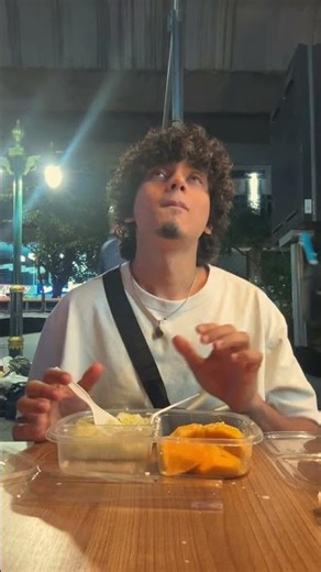 Trying Viral street food
