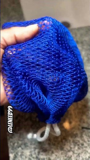 🧼 The secret to smooth, glowing skin! Meet the African net sponge! ✨🌍 #skinperfection #skinglow
