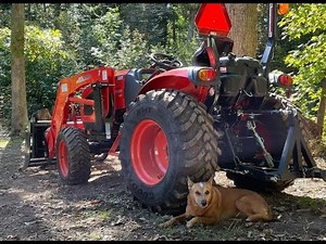 Clearing Debris with the Kioti CK2610 and Grapple