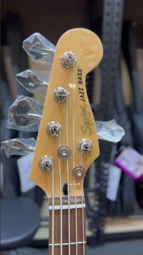 Squier Affinity Series Active Jazz Bass V Guitar, Maple FB, Black Metallic