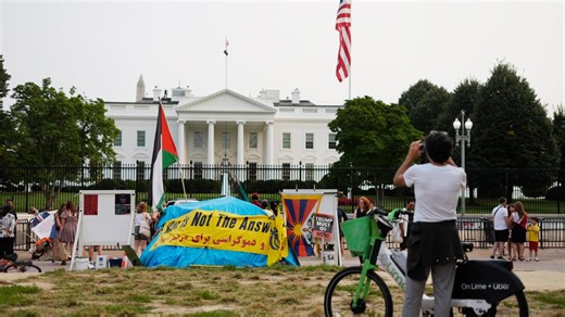 A peace vigil that stood outside the White House for over four-decades was removed on Trump's order