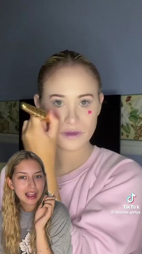 Uncanny valley makeup tutorial👀 ib: @Emilia Barth 🖤 #makeup #uncannyvalley #tutorial #greenscreenvideo #greenscreen