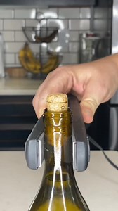 Removing Cork using Hair Straightener 🤯 #fbreels | Shivamic