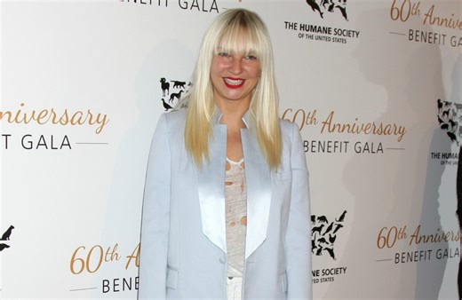 Sia secretly marries boyfriend Dan Bernard in candlelit ceremony