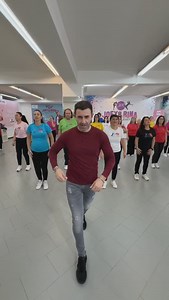 6.2K views · 488 reactions | CAPAZ DANCE CHALLENGE TREND BALLA JOEY&RINA #capaz #dancechallenge #joeyerina #joeydistefano #socialdance @allehmusic | Joey e Rina | Facebook