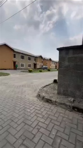 CARS, REAL ESTATE, FURNITURE'S on Instagram: "*Great investment* *3bedrooms Apartment in a serene environment and well developed area with access road tarred and access control estate*. Location: *Chois Oasis estate Abijo GRA Lekki Lagos* *Price: 57m* *Title: C of O #funmislisthomes#"