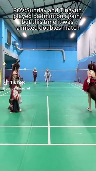 Badminton Gameplay with Sunday and Tingyun in Cosplay