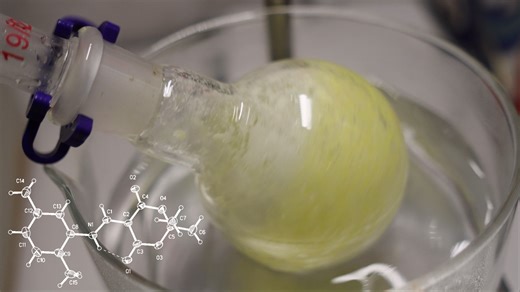 米氏酸合成应用：天然抗菌剂与光电材料