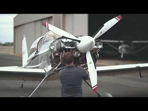 Van's RV8 - Super Fast Homebuilt Aircraft (Lycoming IO-390)