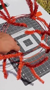 Make an adorable sunflower wreath using deco mesh! 🌻 #reels #decor #spring #sunflower | Nick's Seasonal Décor