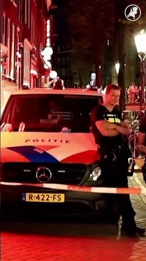 🚨 SEVEN ARRESTS after major POLICE OPERATION against HUMAN TRAFFICKING in the Red Light District ...