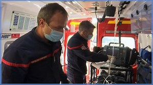Dans les bouches du Rhône, les soignants sont installés directement dans la caserne des pompiers. Un dispositive extrêmement rare en France. | Golden TV
