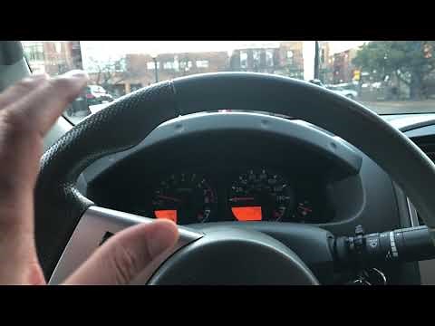 Nissan Frontier - Four-wheel-drive switch