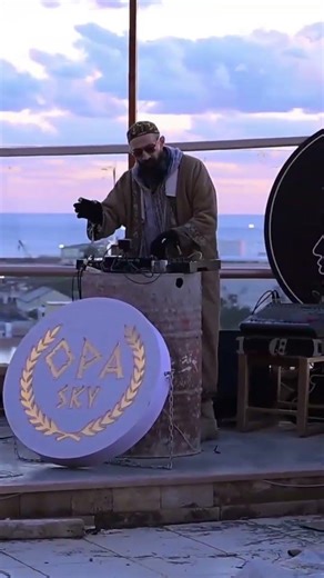 Special K (SY) & Omar Alkilani – Papa Kamal | A Soulful Rooftop Session from Syria 🕌