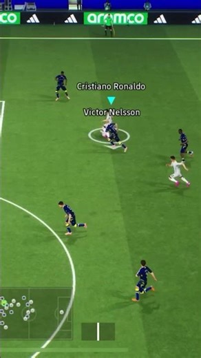 Breaking knees with Ronaldo #efootball #efootball2025#cosplayer