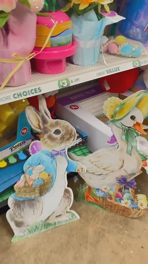 148 reactions · 13 comments | DIY the Easter Bunny Wreath with Me! | MoodMakers Home Decor | Facebook