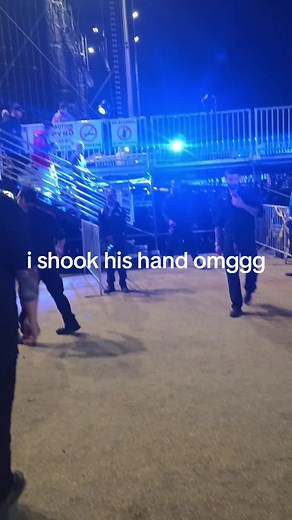 OMG! I Shook His Hand!