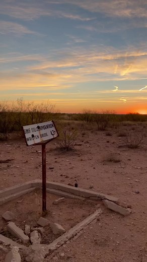 Looks can be deceiving. Just because there is cement filling up the casing, that cement may not be competent to prevent fluid migration in the wellbore. Which means this well needs to be re-entered to the producing interval, logged, wellbore integrity re-established, and then finally re-plugged from the outside-in, bottom to top. #oilfield #cement #oilandgas #engineering #learnontiktok #cvxblowout #dobetter