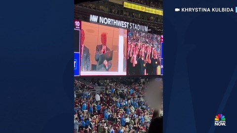Spectators boo as Trump appears at Washington Commanders game