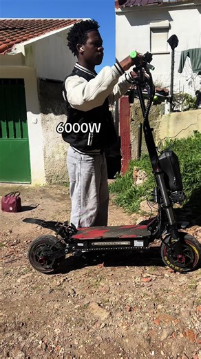 Descubra a Potência: 6000W de Pura Energia