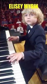 MOZART vs CHOPIN Elisey Mysin "Concerto No. 3" (MOZART) & Evan Le :"Fantaisie Inpromptu" (CHOPIN)