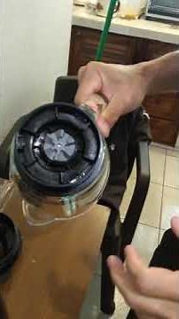 Mantenimiento y limpieza de licuadora Easyline Electrolux.