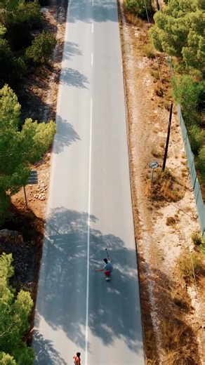 Beach Van Life Hits Different 🌊🚐 Camping on the beach, ocean mornings, and pure adventure. Follow for more van life and overlanding adventures! #beachlife #vanlife #adventuretravel #camping