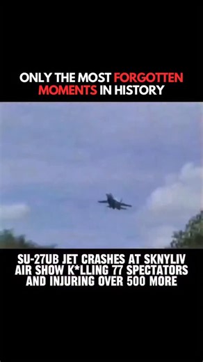 Forgotten History on Instagram: "On July 27, 2002, during an aerobatic display at the Sknyliv airfield near Lviv, Ukraine, a Ukrainian Air Force Su-27 jet, piloted by Volodymyr Toponar and Yuriy Yegorov, lost control while performing a stunt. The aircraft crashed into the ground, then collided with parked planes, and finally exploded into the spectators below. This devastating accident resulted in 77 deaths and over 500 injuries, making it the deadliest air-show disaster in history."