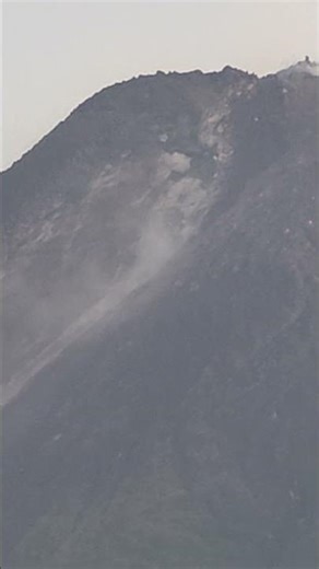 Merapi Update: Volcanic Material Erupts Towards the Southwest