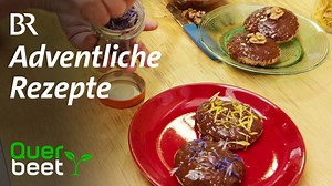 13K views · 240 reactions | Andrea Bertele arbeitet ehrenamtlich für das ÖBZ, das Ökologische Bildungszentrum, in München. Heute gibt´s mit Zutaten aus dem Garten zwei ihrer Lieblingsrezepte: Kartoffel-Lebkuchen und Apfel-Zimt-Schnitten. | Querbeet | Facebook