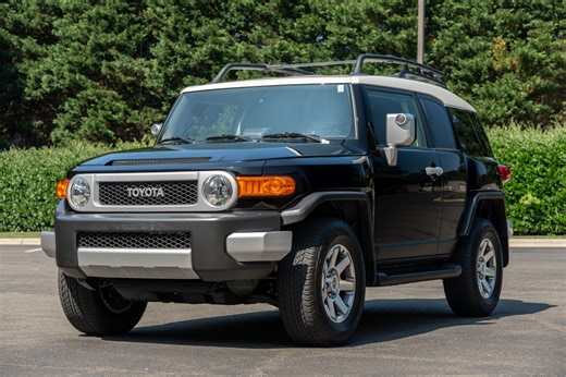8k-Mile 2014 Toyota FJ Cruiser