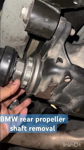 BMW rear propeller shaft removal