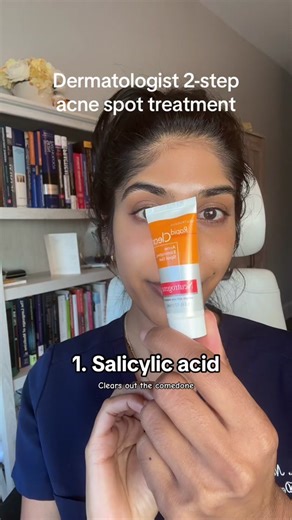 This rapid acne spot treatment routine can help heal pimples overnight. First, use salicylic acid 2-4% to help remove the microcomedone and decrease inflammation that causes pimples to form. Second, apply a zinc barrier cream like Cicaplast Balm B5 or Cicalfate to reduce irritation to surrounding skin and decrease redness. #acne #acnetreatment #fyp