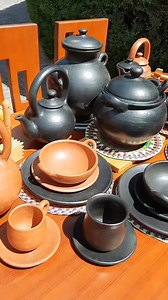 11K views · 341 reactions | Usos de las ollas de barro en la cocina . . . . #utensiliosdecocina #ollasdebarro #tradiciónecuatoriana #ollas #storytime | Quiteño Alfarero | Facebook