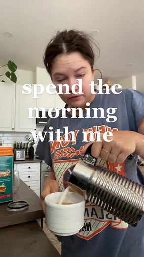 as you can probably tell, I’m not the best at being a functioning person in the morning but we make do #vlog