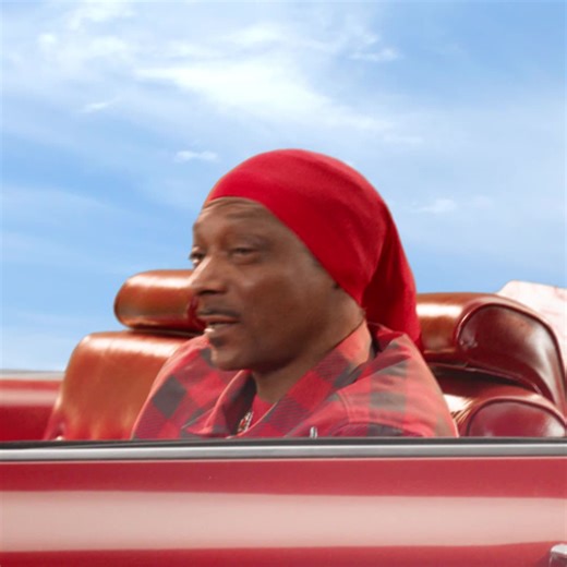 7/27 is National Chicken Finger Day and Snoop Dogg is hooking up all his homies at Raising Cane’s with an extra Chicken Finger in every Box Combo. | Raising Cane's