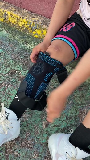 This knee pads is great for hiking, biking, sports, workouts and everyday use to prevent knee pain #neencakneepad #kneepad #kneepads