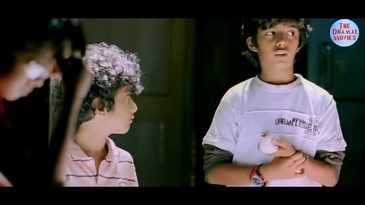 Exploring Family Moments in Dhamal Movies