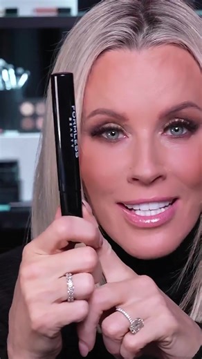 💄Simple Ingredients. Safe Cosmetics. Pure Beauty.👄 ✨Formless Beauty = A brand that mirrors YOUR VALUES, YOUR GLAM, and YOUR GLOW | Jenny McCarthy