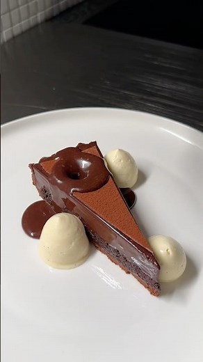 Naughty girls need love too #tiramisu #vanilla #tart